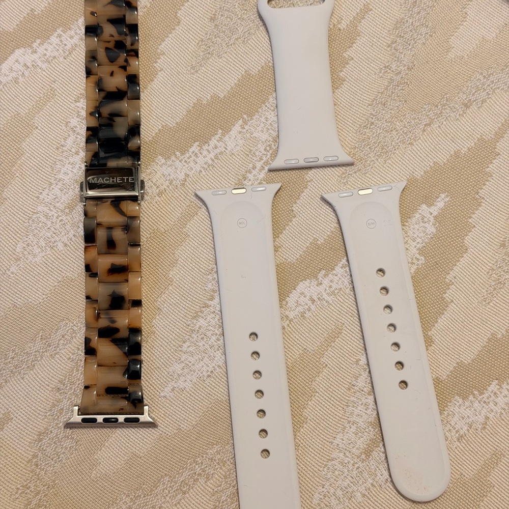Apple Women's Tortoise and White Watch Band Set